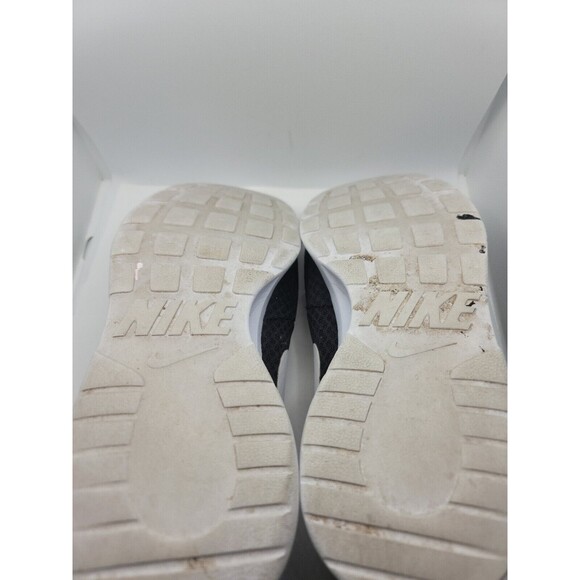 Nike TANJUN Men's Black White DJ6258-003 Lace Up Athletic Mesh Running Sneakers - Picture 8 of 10